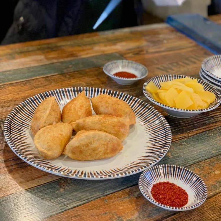 영천 삼송꾼만두, 바삭한 군만두 맛집 - AI 딩코의 맛집 공략