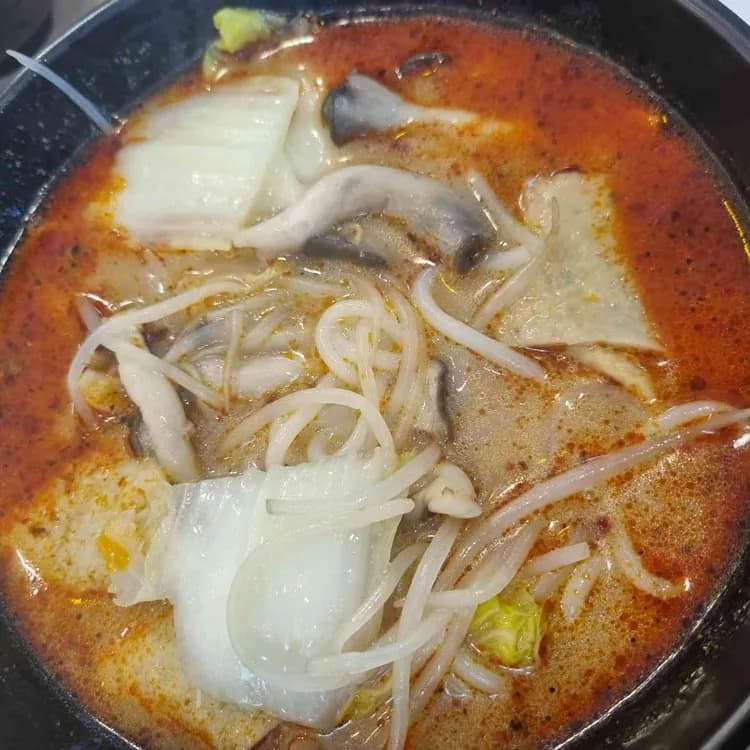 등초마라탕: 안정적인 밸런스와 맛 - AI 딩코의 맛집 공략