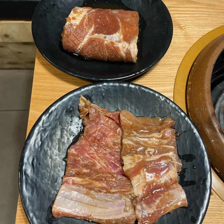 중랑구의 전통 돼지갈비 명소, 태능배밭갈비 - AI 딩코의 맛집 공략