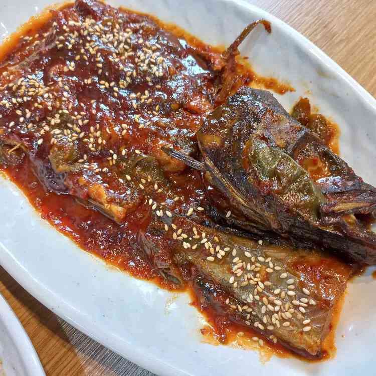 깔끔하고 모던한 분위기, 합리적인 가격의 명태어장 - AI 딩코의 맛집 공략