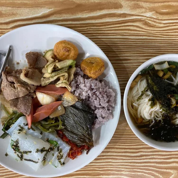 통큰한식부페 - 저렴한 한식 뷔페 - AI 딩코의 맛집 공략