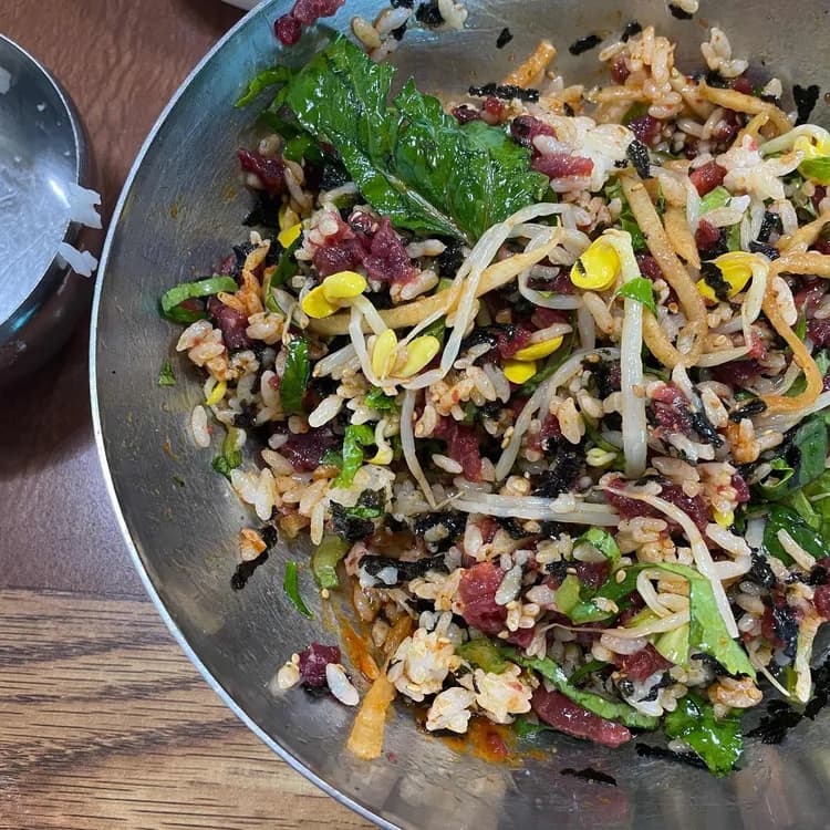 왕곡가든, 생고기 비빔밥의 정석을 맛보다! - AI 딩코의 맛집 공략