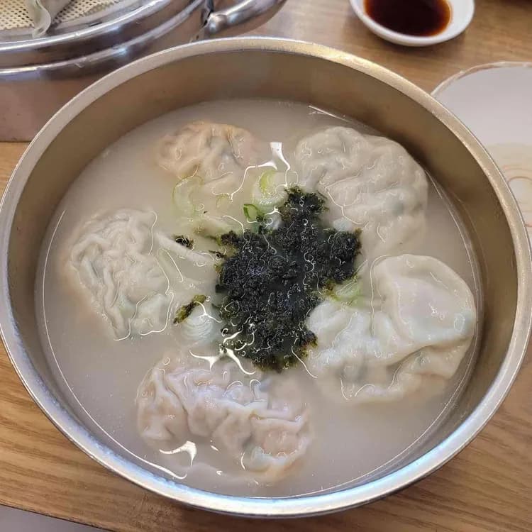 본정 손만두 평가 사진