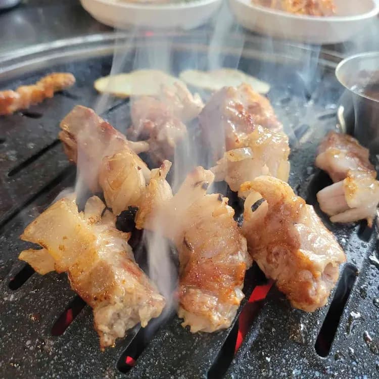 시골한우시골돼지 청라점 - AI 딩코의 맛집 공략