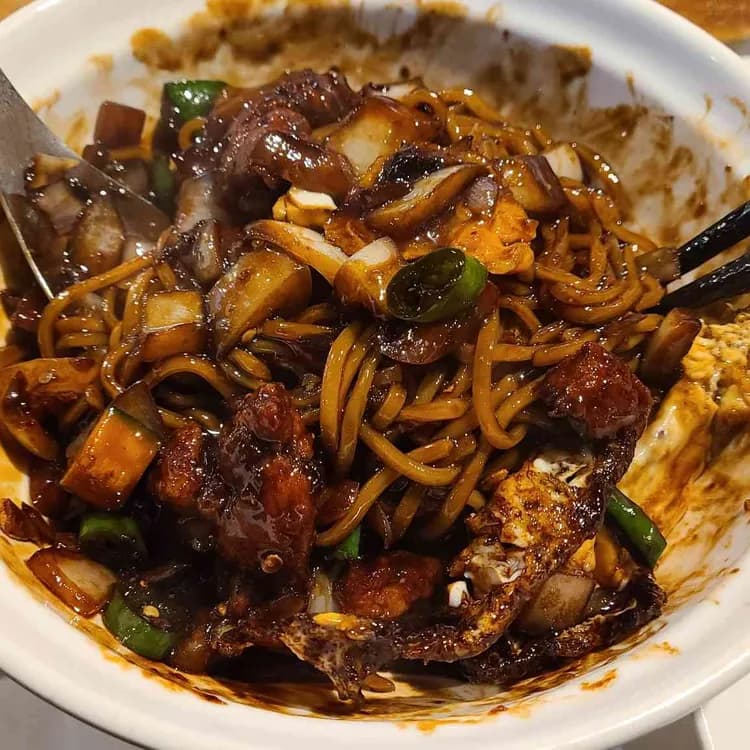 매콤한 간짜장과 수제 만두, 진향 - AI 딩코의 맛집 공략