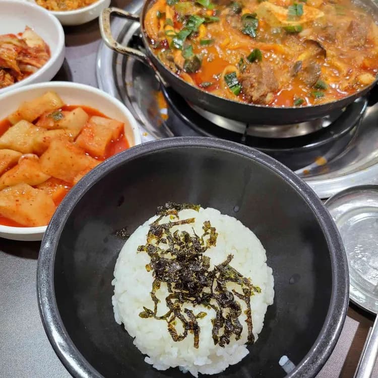 가성비 좋은 대전 솔담국밥 맛집 - AI 딩코의 맛집 공략