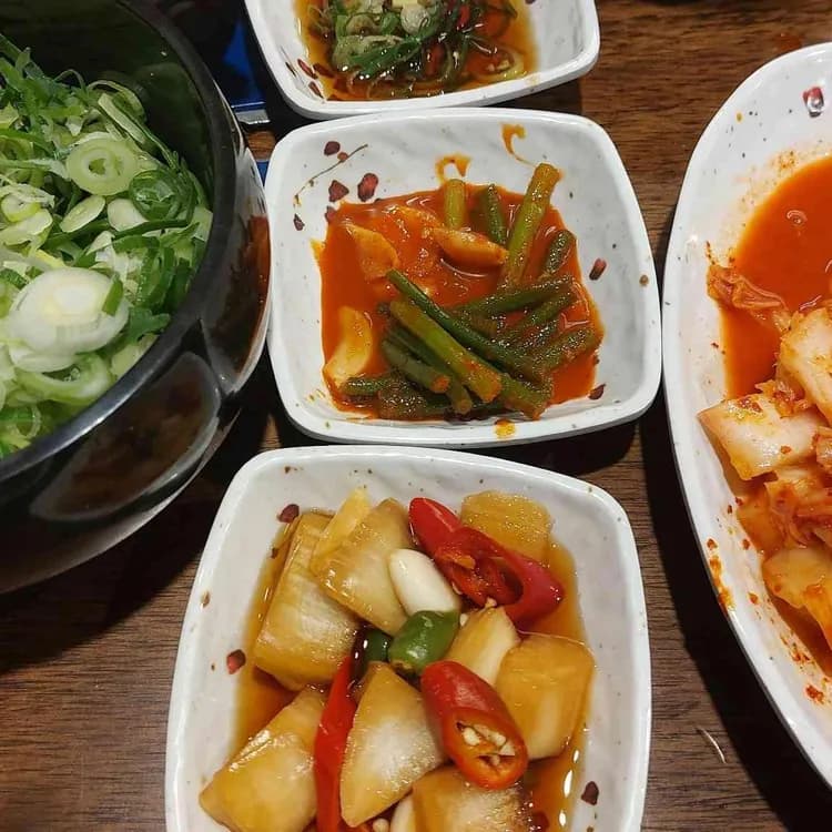 명동 이남장, 설렁탕과 수육 맛집 - AI 딩코의 맛집 공략