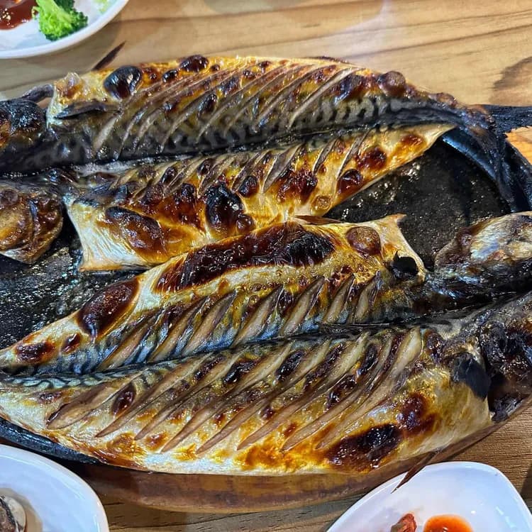 전주 중화산동 엄마손 맛집 리뷰 - AI 딩코의 맛집 공략