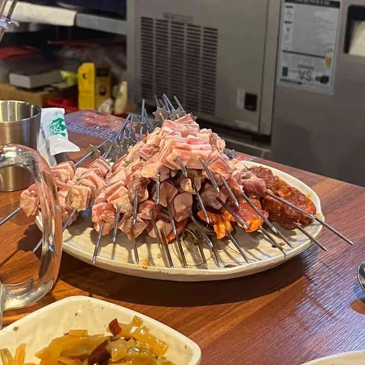 한양대 맛집 무한리필 양꼬치 - AI 딩코의 맛집 공략