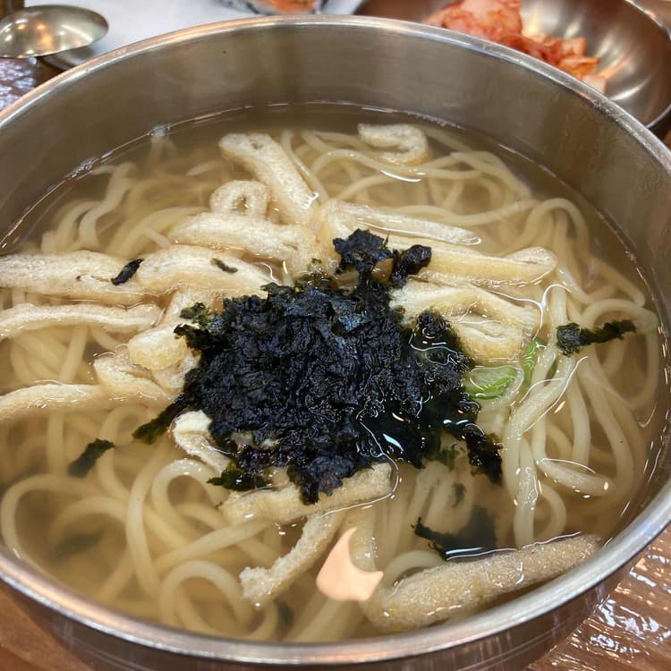 수유리우동집, 혼밥하기 좋은 우동 맛집 - AI 딩코의 맛집 공략
