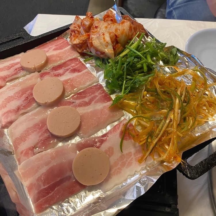서울 강북구 미아사거리 냉삼 맛집 미아회관 - AI 딩코의 맛집 공략