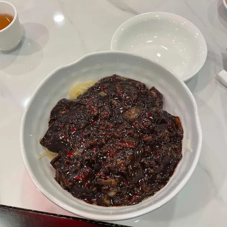 건물 전체가 중식당! 광장동의 전설 장순루 - AI 딩코의 맛집 공략