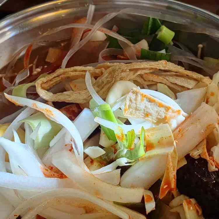 무한리필 떡볶이의 맛집, 두끼 - AI 딩코의 맛집 공략