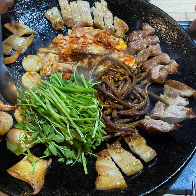 건대 삼겹살 코스요리 전문점, 조그삼 - AI 딩코의 맛집 공략