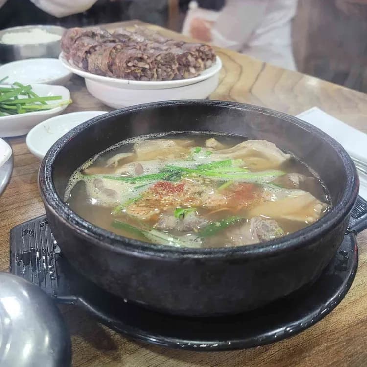 신창국밥, 부산역 근처 돼지국밥 맛집 - AI 딩코의 맛집 공략