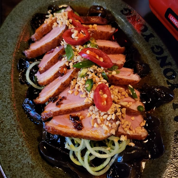 예약 필수! 화산마라전골의 정석 용용선생 - AI 딩코의 맛집 공략
