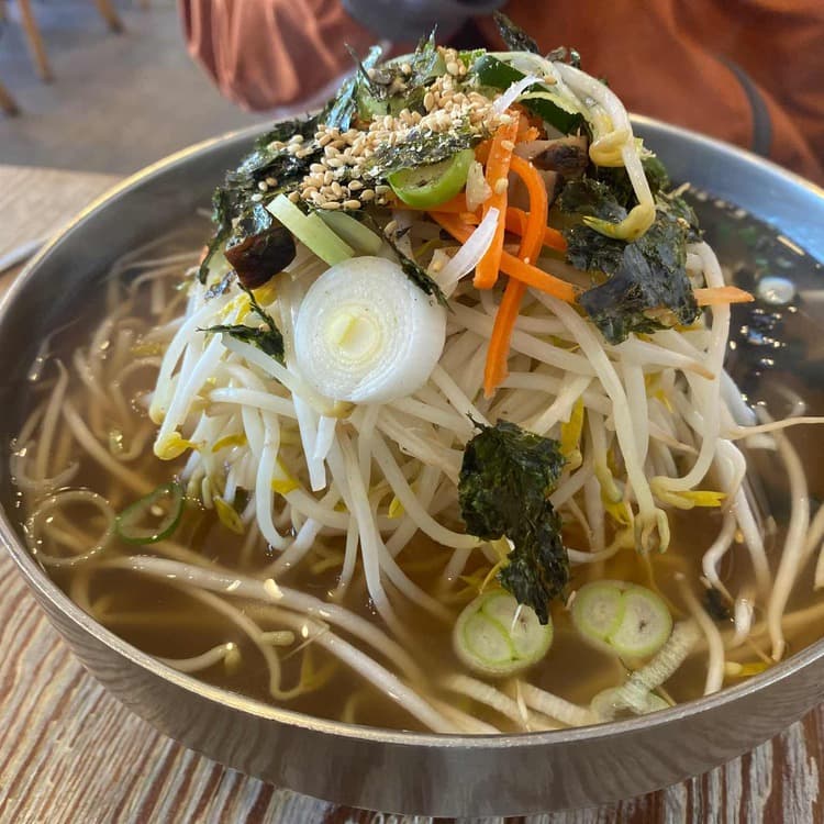 압구정 서래국수 맛집 리뷰 - AI 딩코의 맛집 공략