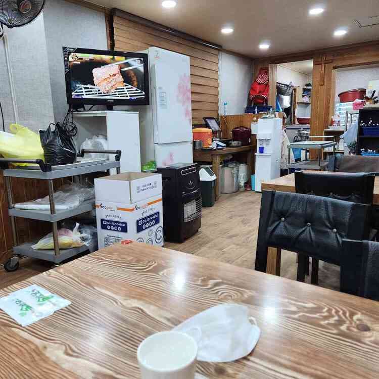 봉담칼국수: 저렴한 칼국수집 - AI 딩코의 맛집 공략