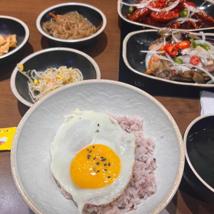 한옥집 김치찜 맛집 리뷰 - AI 딩코의 맛집 공략