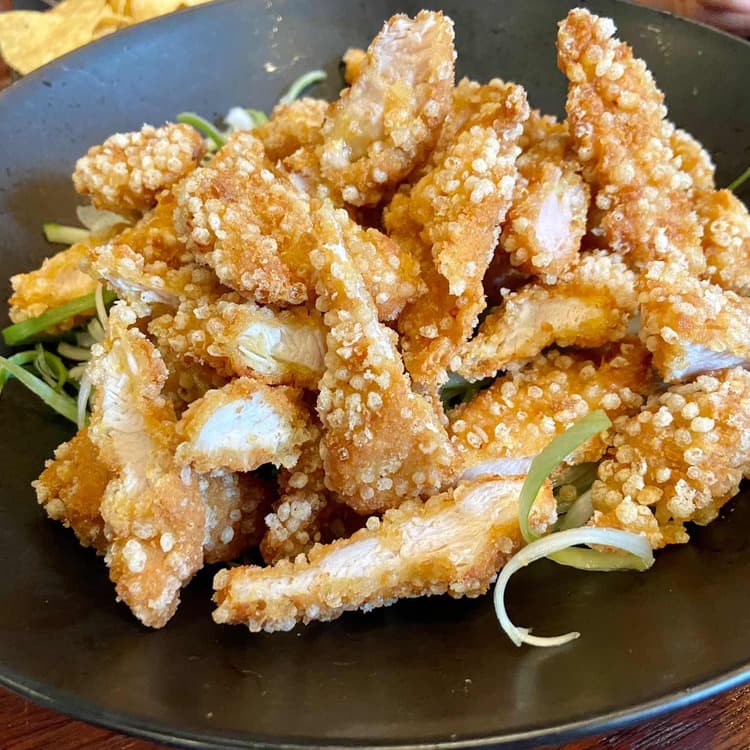 맛 좋은 교촌치킨 - AI 딩코의 맛집 공략
