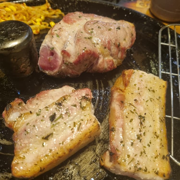 화덕고깃간, 잠실의 대표 고기집 - AI 딩코의 맛집 공략