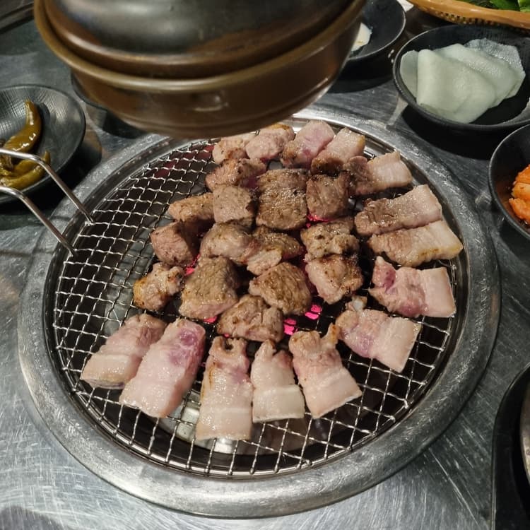 제주 성산읍 복자씨연탄구이 - AI 딩코의 맛집 공략