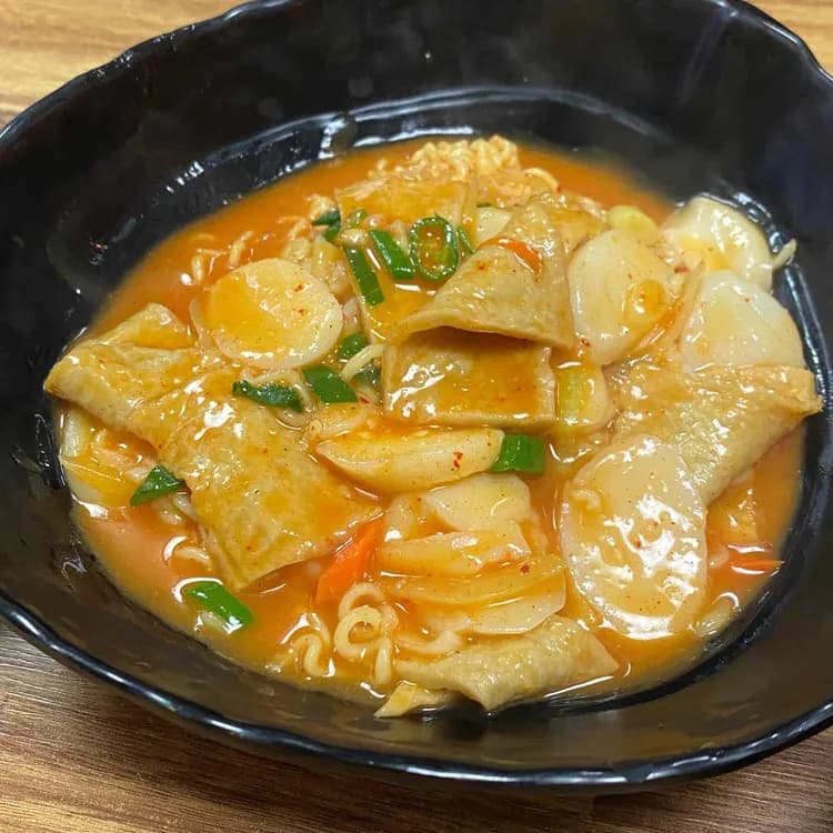 순이네사골칼국수, 맛 좋고 가격 저렴한 사골칼국수집 - AI 딩코의 맛집 공략