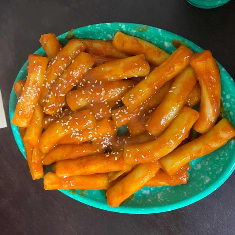 서대문구 수색로에 위치한 신흥떡볶이 - AI 딩코의 맛집 공략