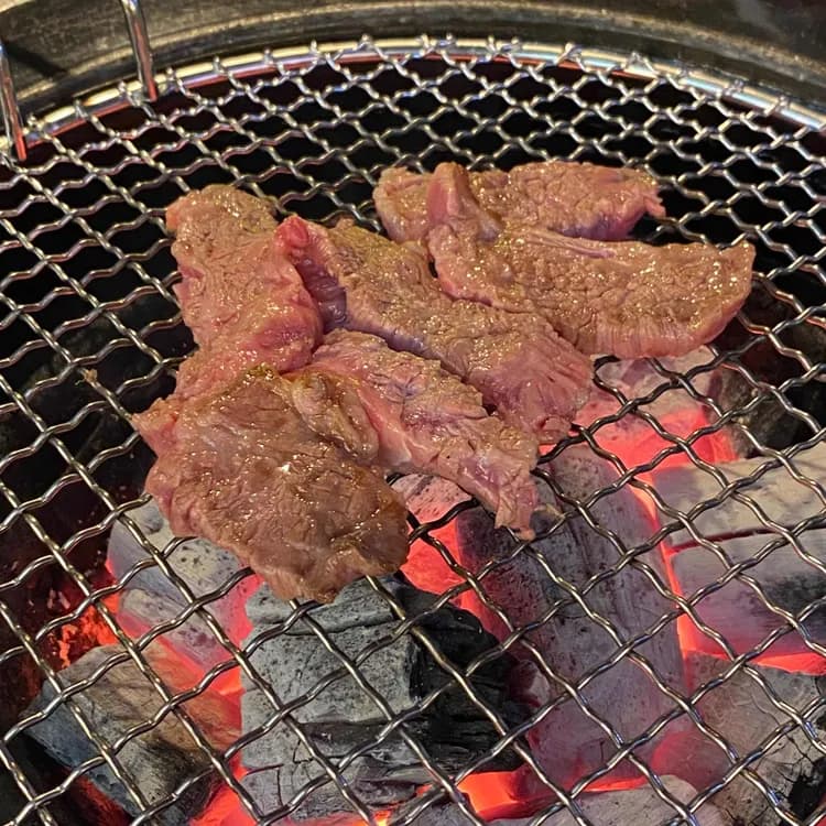 미아 못잊저, 친절한 서비스와 맛있는 생고기 - AI 딩코의 맛집 공략