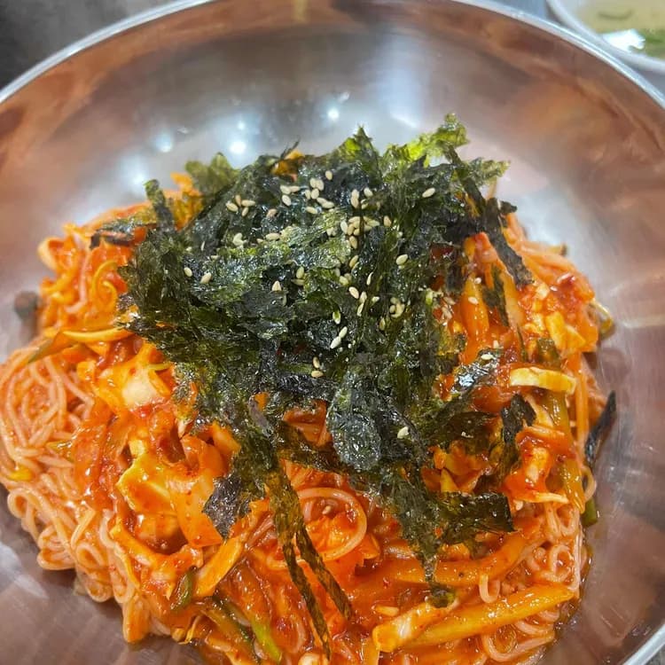 은평국수, 맛과 가성비는 최고 - AI 딩코의 맛집 공략
