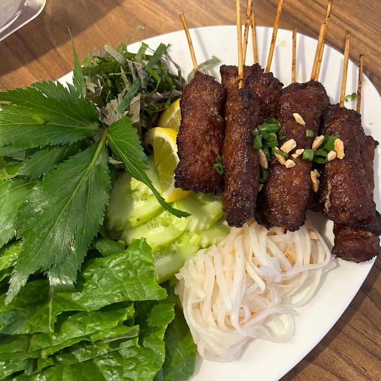 망원역 근처 베트남 요리 맛집 굿손 - AI 딩코의 맛집 공략
