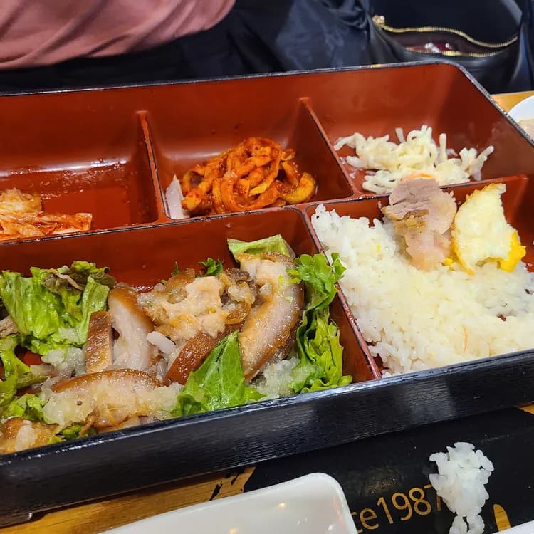 미쓰족발, 맛과 양 모두 좋아요 - AI 딩코의 맛집 공략