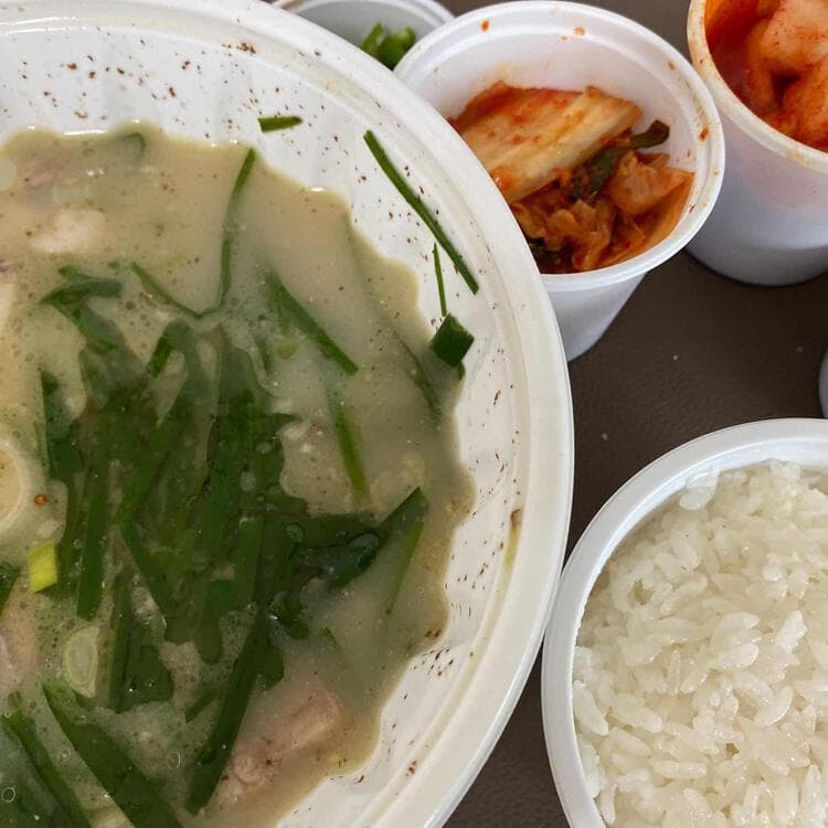 병천토종순대, 따뜻한 분위기와 저렴한 가격 - AI 딩코의 맛집 공략