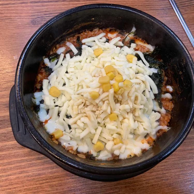 오래된 동네 맛집 호호분식 - AI 딩코의 맛집 공략