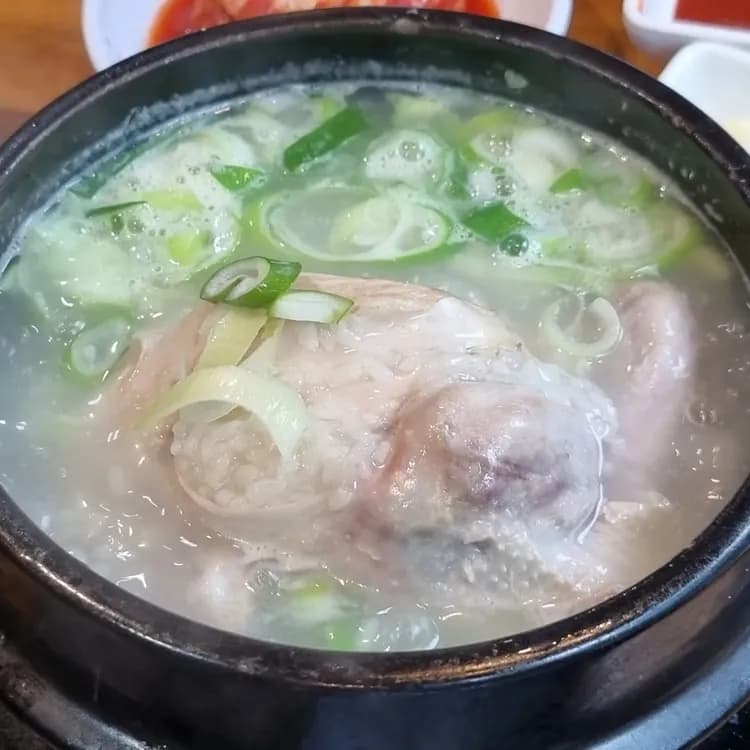 고려삼계탕, 서울 최고의 삼계탕 전문점 - AI 딩코의 맛집 공략