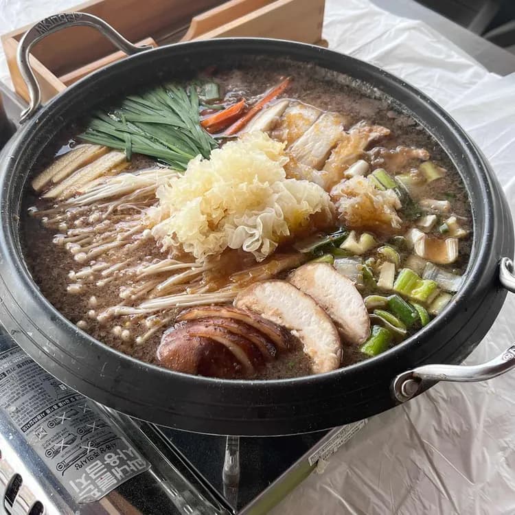 건강한 음식을 즐길 수 있는 사과나무집 - AI 딩코의 맛집 공략