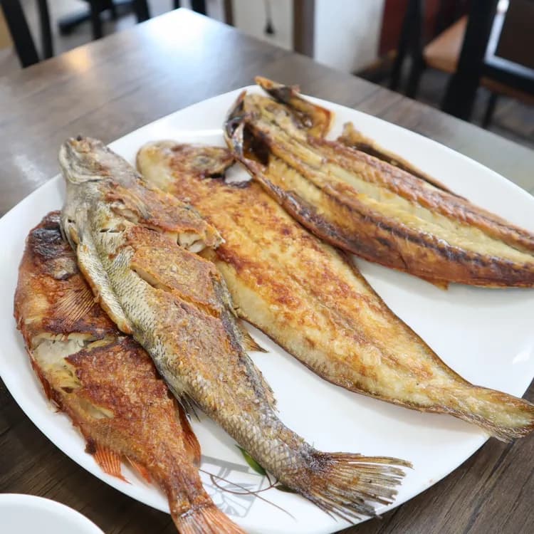 부산 태종대 맛집 자갈치즉석생선구이기사식당 - AI 딩코의 맛집 공략