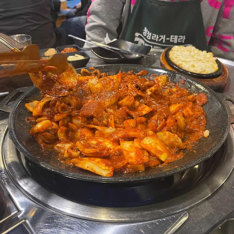 서울대입구역 매운 쭈꾸미 맛집 추천 - AI 딩코의 맛집 공략