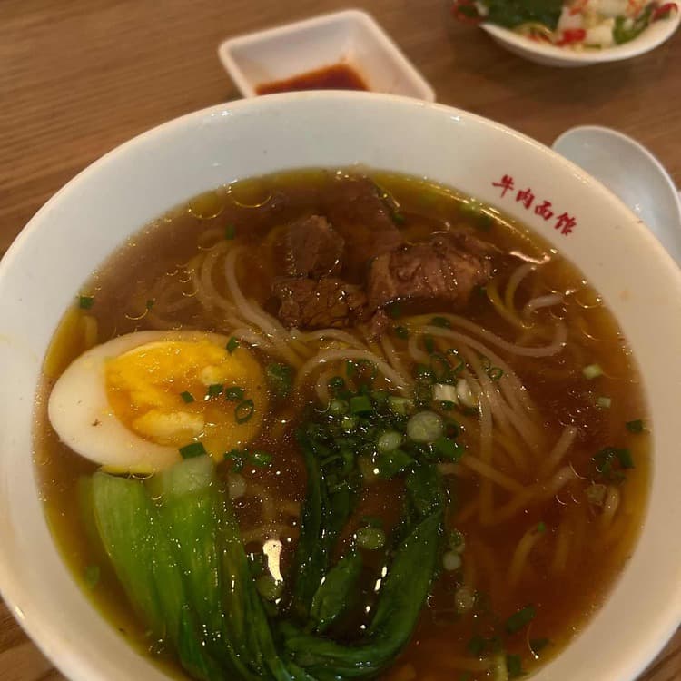 광화문의 매력 폭발! 우육면관에서 맛과 분위기를 누려보세요 - AI 딩코의 맛집 공략