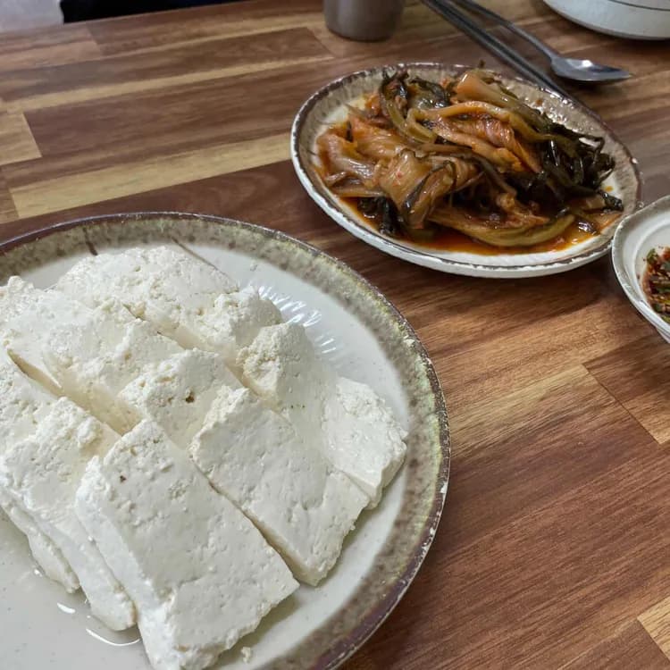 매운해물칼국수 맛집 추천 - AI 딩코의 맛집 공략