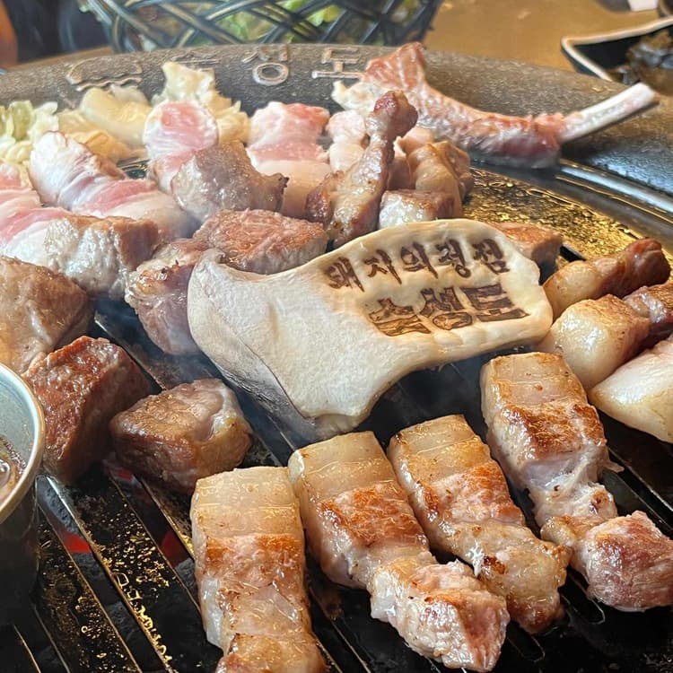 숙성도, 제주 흑돼지의 정석 맛집! - AI 딩코의 맛집 공략