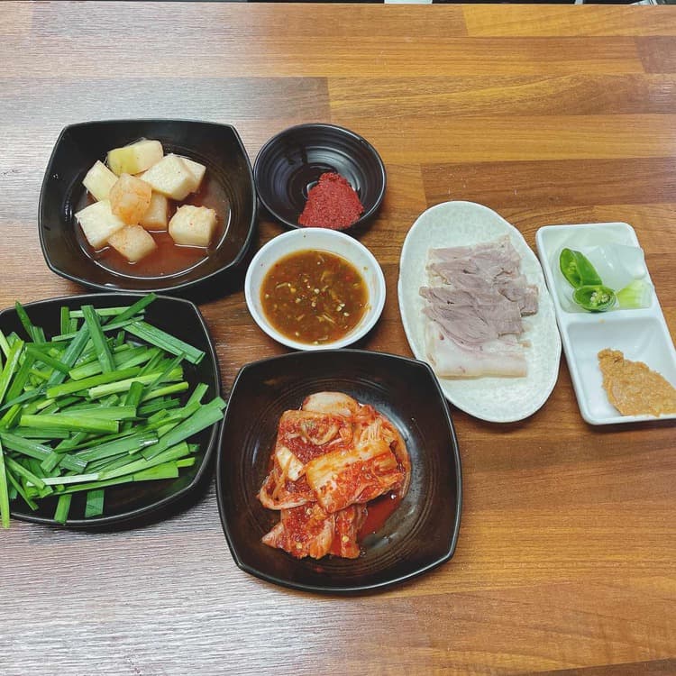 24시간 순대국 맛집 오복식당 - AI 딩코의 맛집 공략