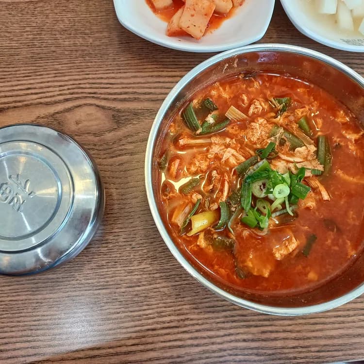 제주 닭곰탱이 맛집 추천 - AI 딩코의 맛집 공략