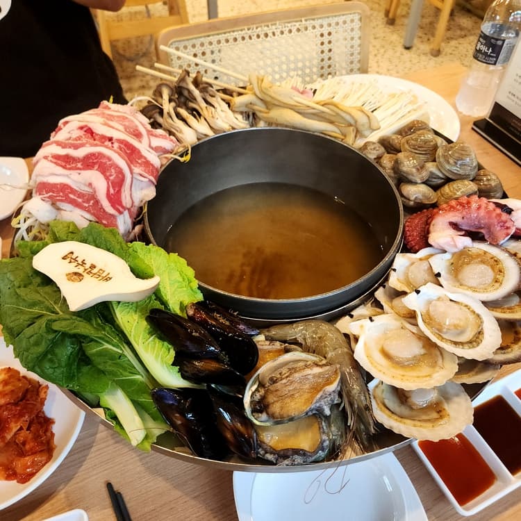 바담칼국수: 맛있고 추천할 만한 맛집 - AI 딩코의 맛집 공략