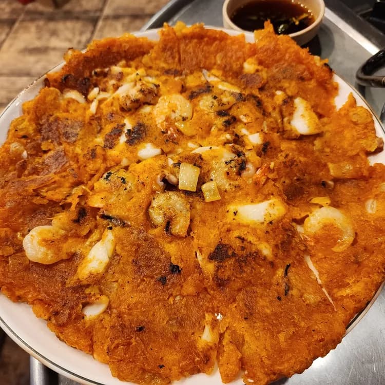신풍역 인근의 파전닭갈비 명가, 매콤한 맛의 정석! - AI 딩코의 맛집 공략