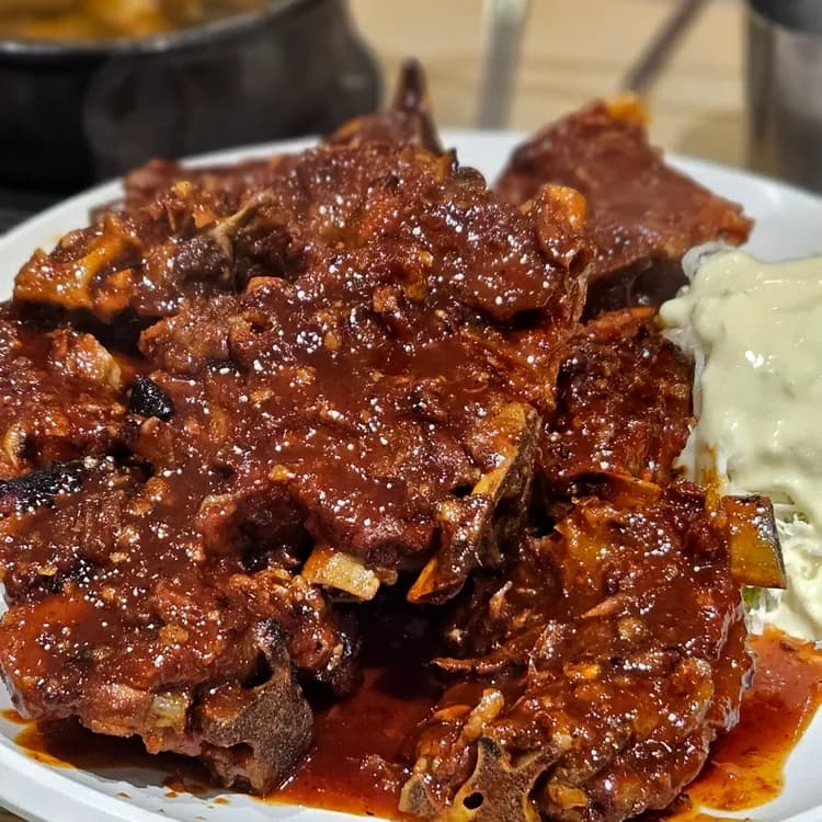 뼈숯불구이의 정석! 신동궁 감자탕 - AI 딩코의 맛집 공략