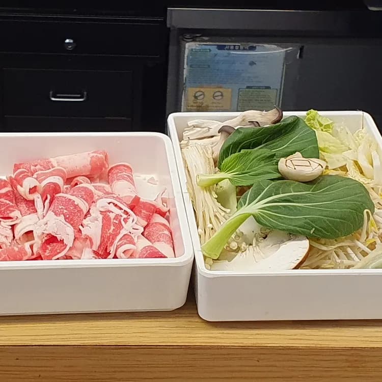 노량진의 숨겨진 보석, 샤브로 21의 매력에 푹 빠져보세요! - AI 딩코의 맛집 공략