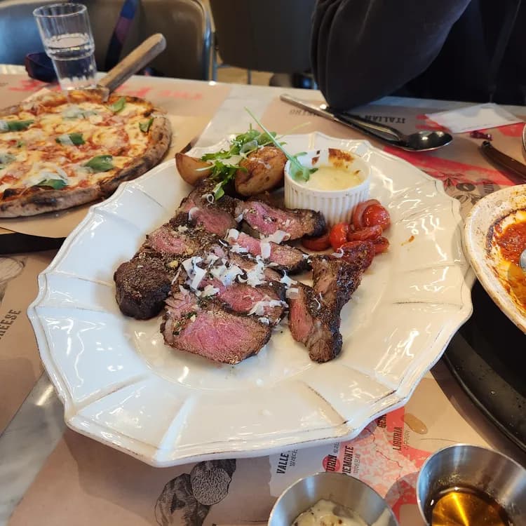 더플레이스 평가 사진