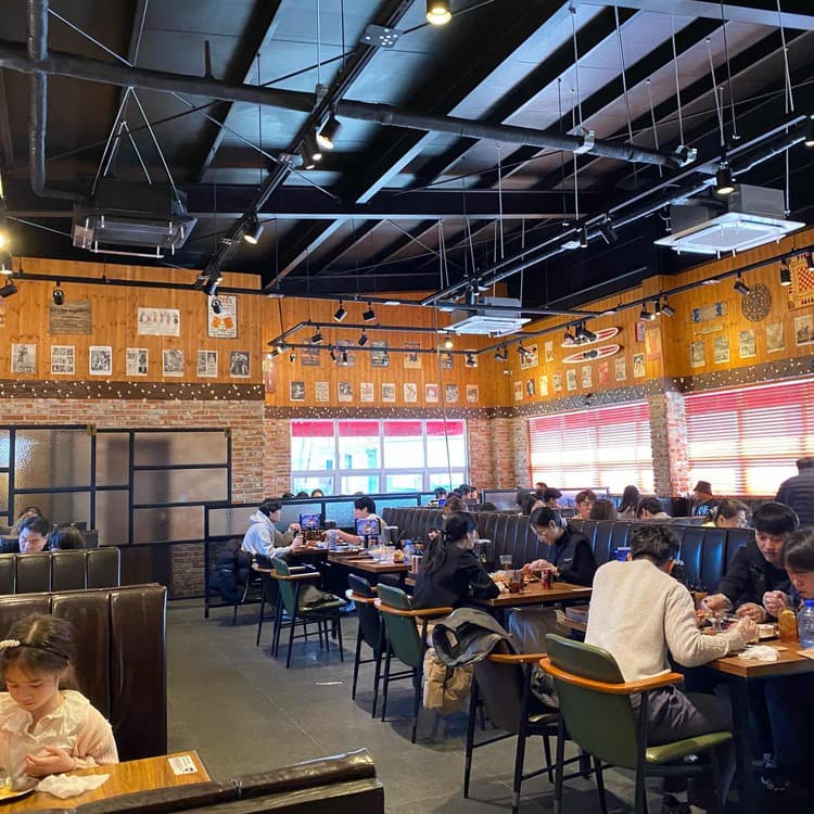 미국 감성의 평택 바베큐 맛집 - AI 딩코의 맛집 공략