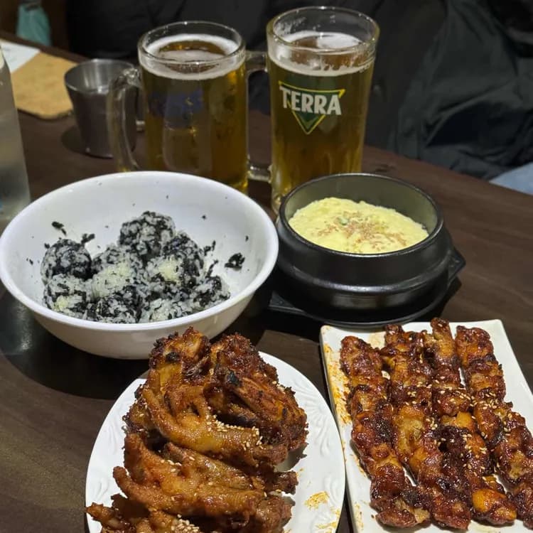 매운 음식의 천국, 땡초화끈이 - AI 딩코의 맛집 공략